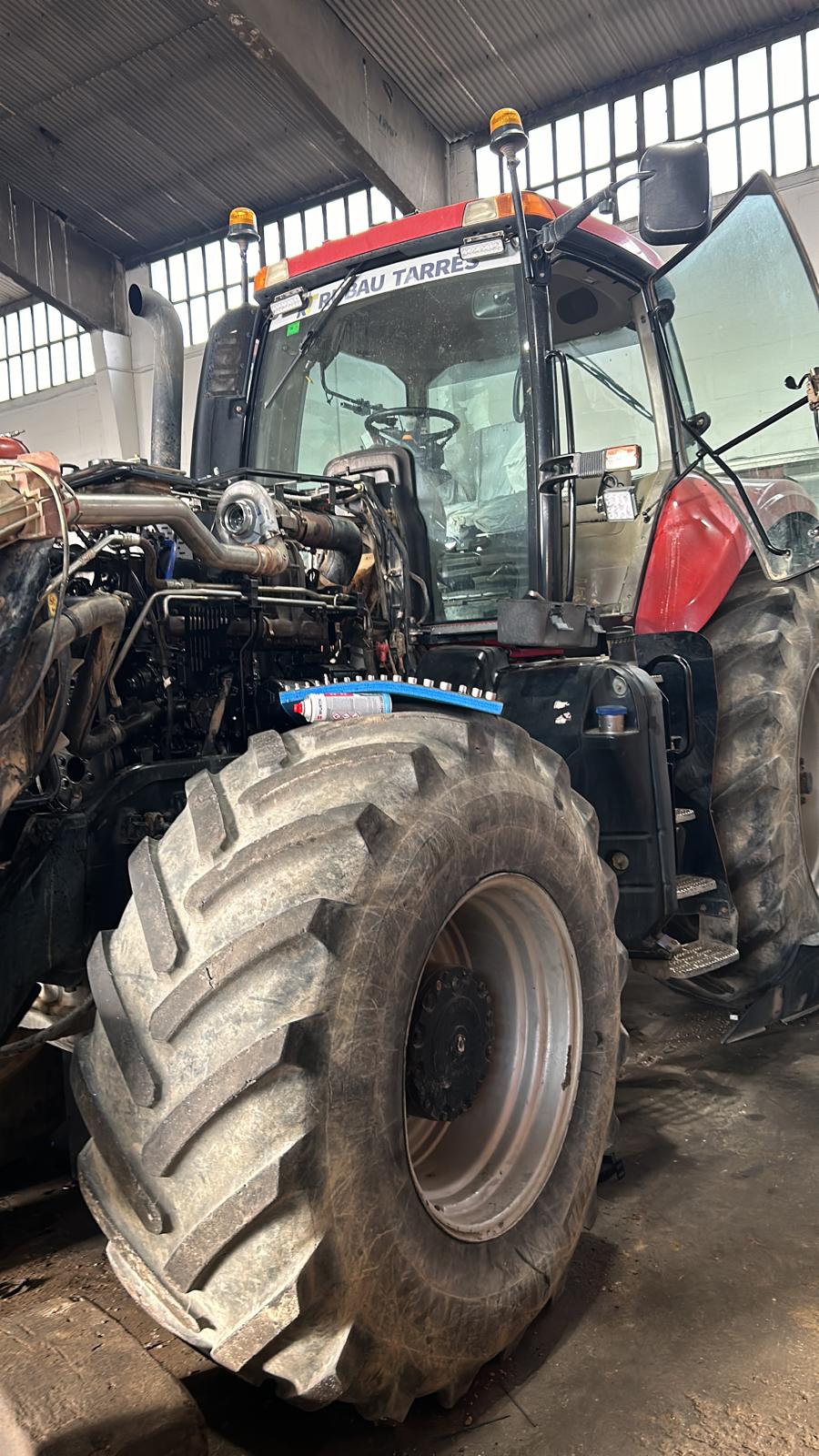 Servicio Agrícola: Tractor CASE